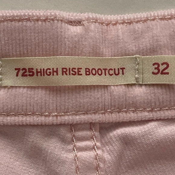 Levi’s 32x29 lite pink corduroy boot cut pants women’s used 725 - Picture 6 of 10